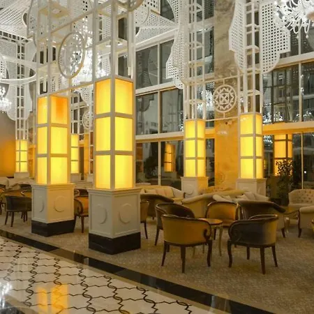 Crown Palace Ultra Hotel